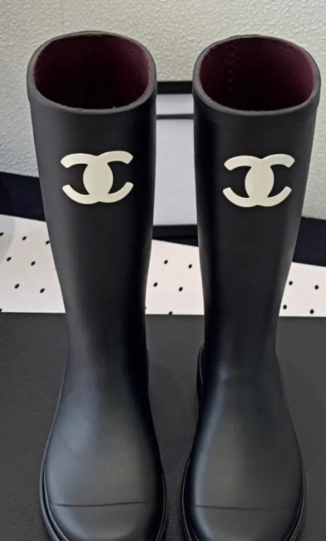 Women's All-season Waterproof Non-slip Below-knee Slimming Versatile Fashion Boots